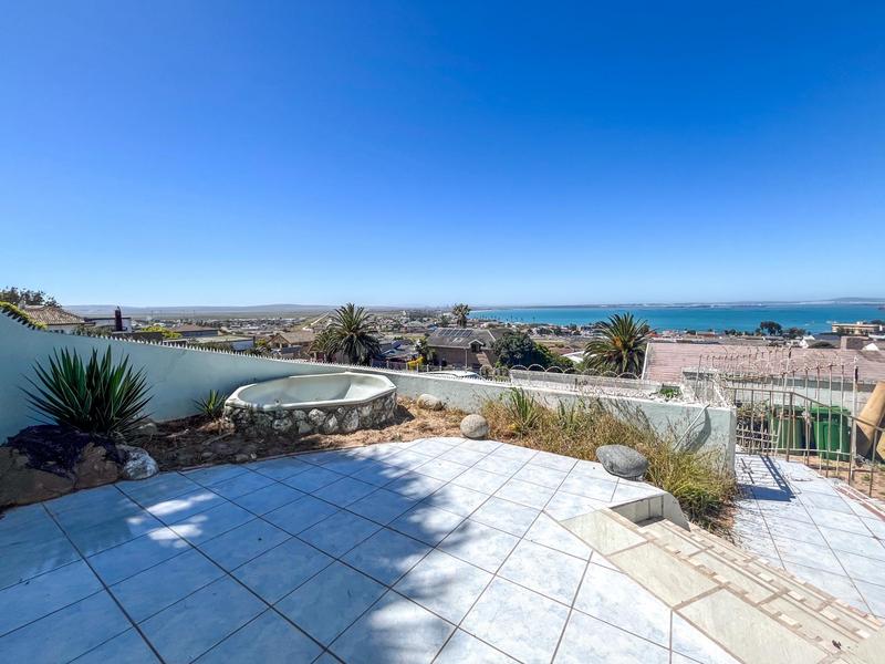 5 Bedroom Property for Sale in Saldanha Western Cape